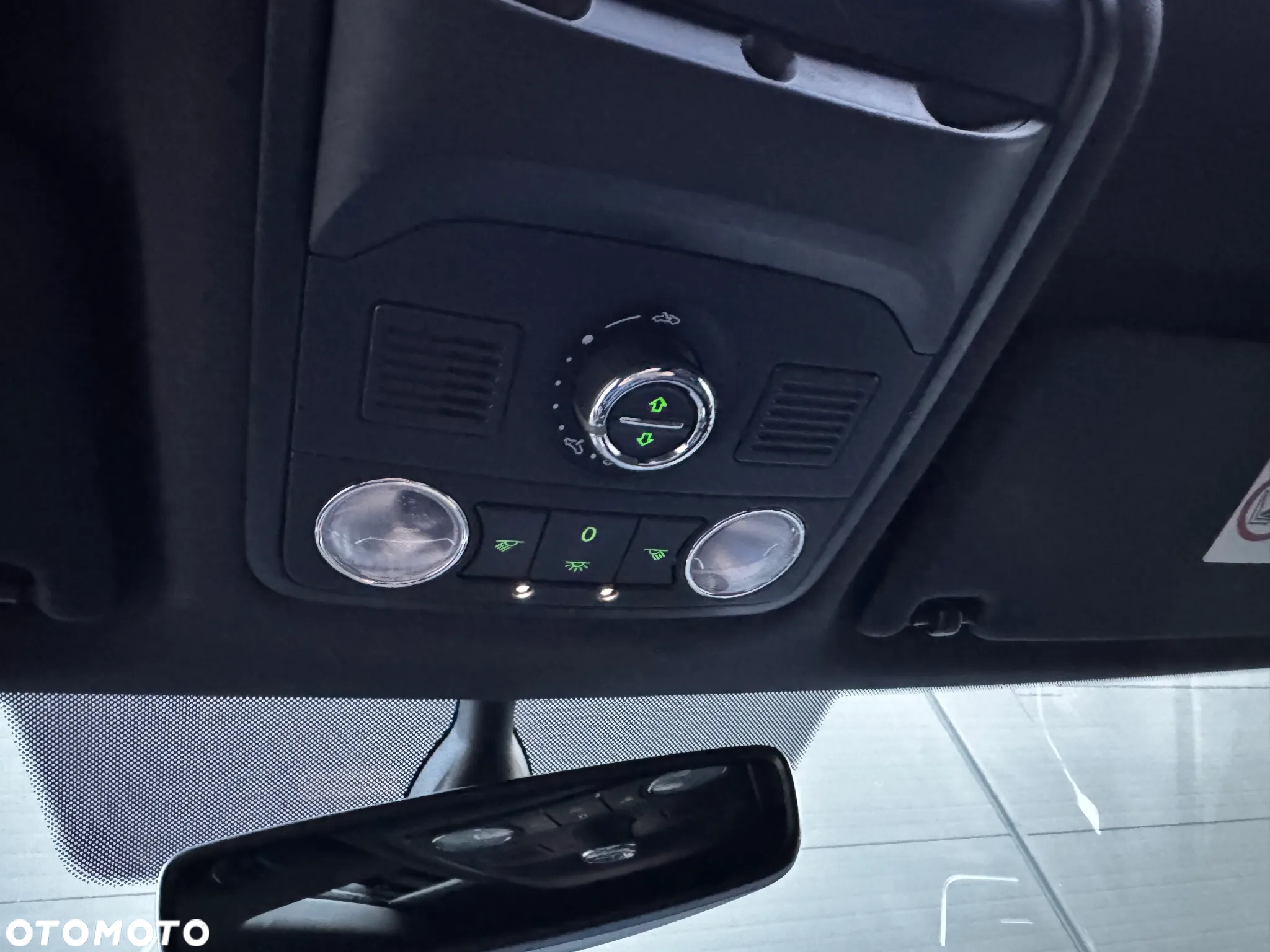 Skoda Octavia 2.0 TDI RS DSG - 29