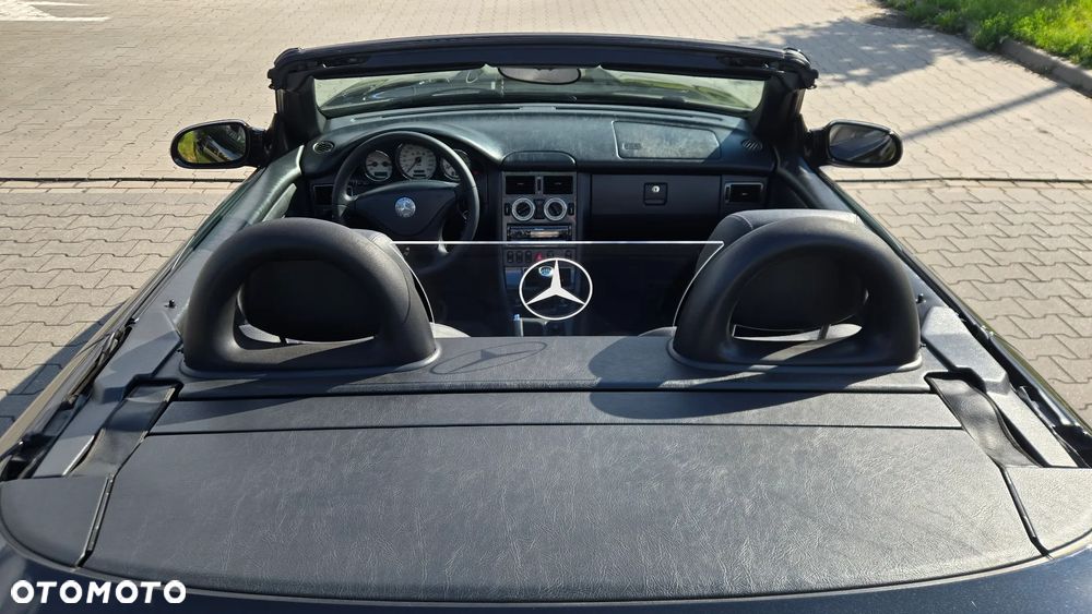 Mercedes-Benz SLK - 14