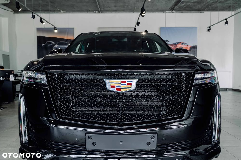 Cadillac Escalade - 11