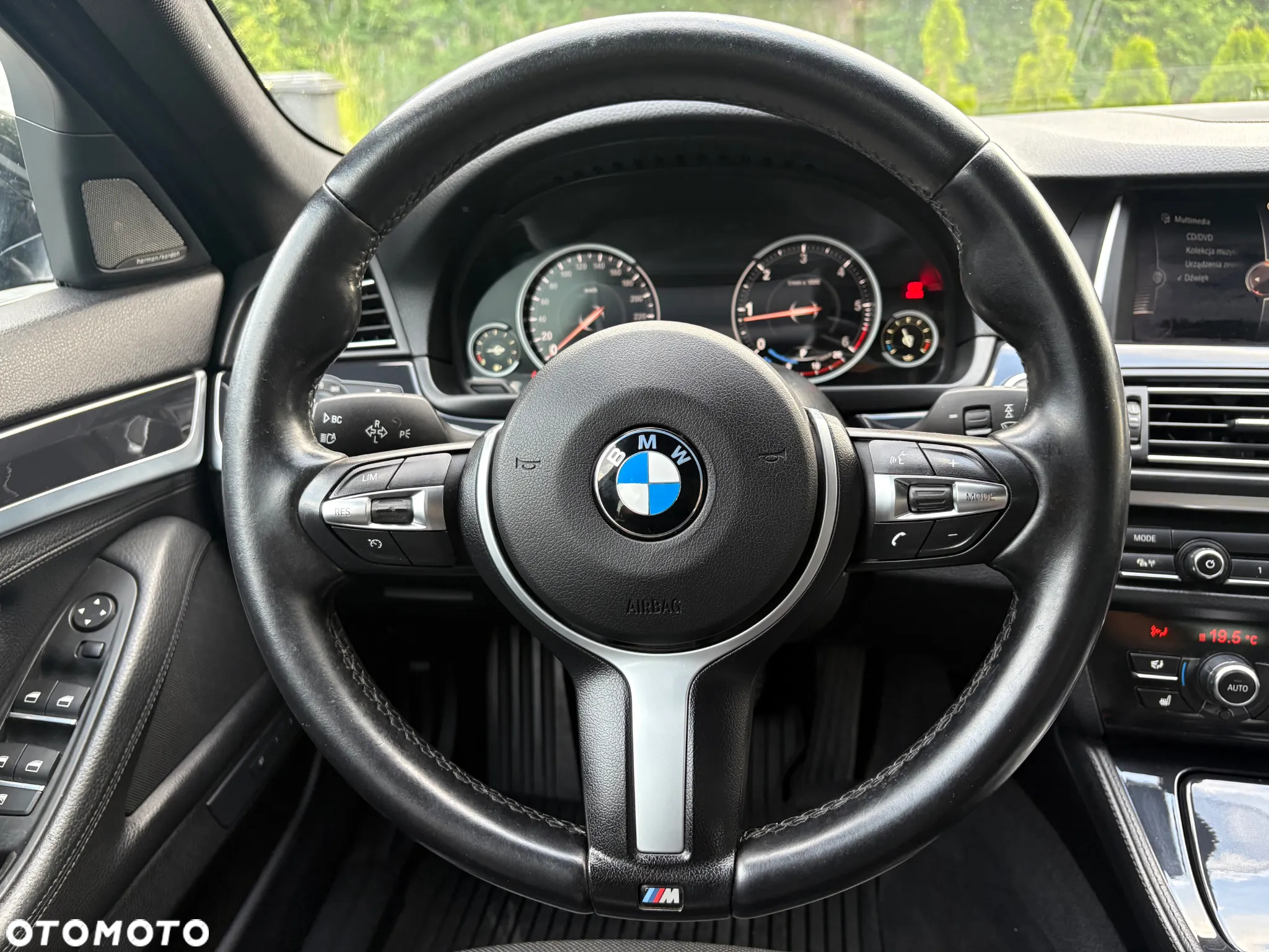 BMW Seria 5 525d xDrive Luxury Line - 18