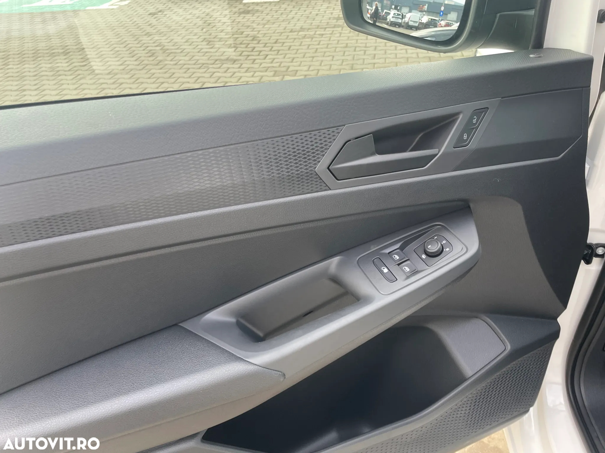 Volkswagen Caddy Maxi 2.0 TDI 75 kW - 9
