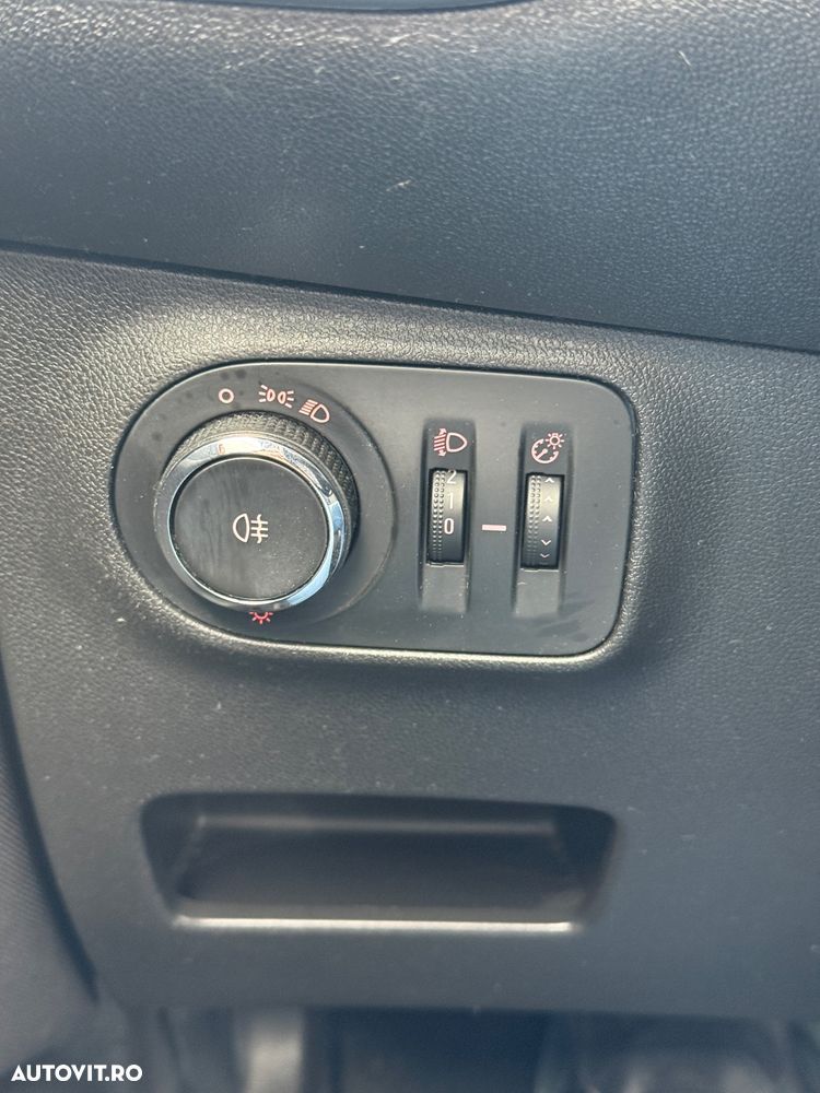 Opel Corsa 1.4 Active - 26