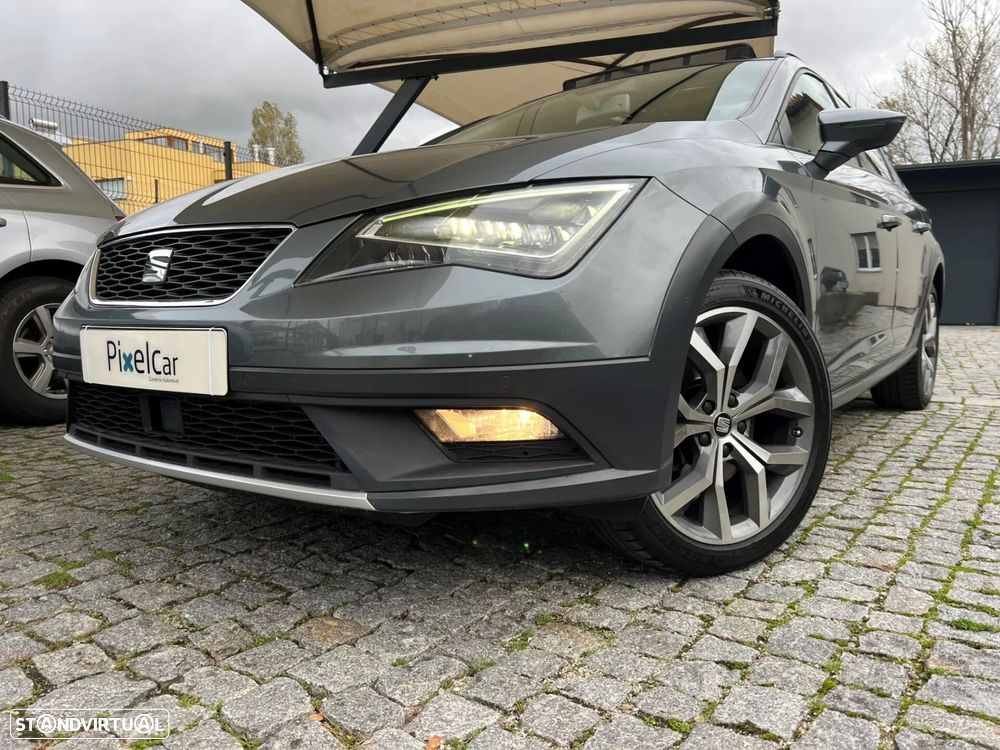 SEAT Leon X-Perience 2.0 TDi DSG 4Drive - 2