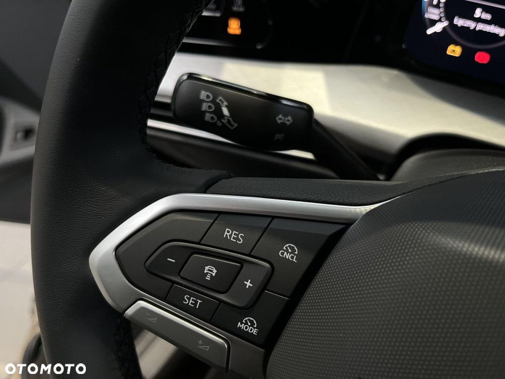 Volkswagen Golf Variant - 26