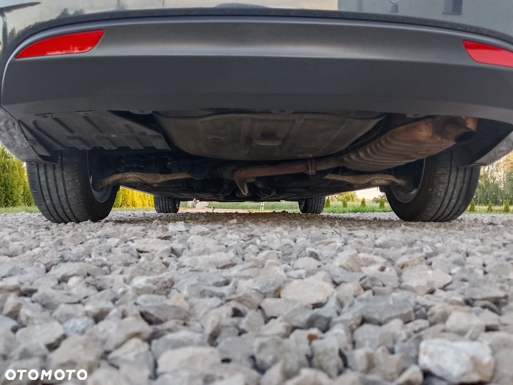 Hyundai i40 i40cw 1.6 Fifa World Cup Edition - 26