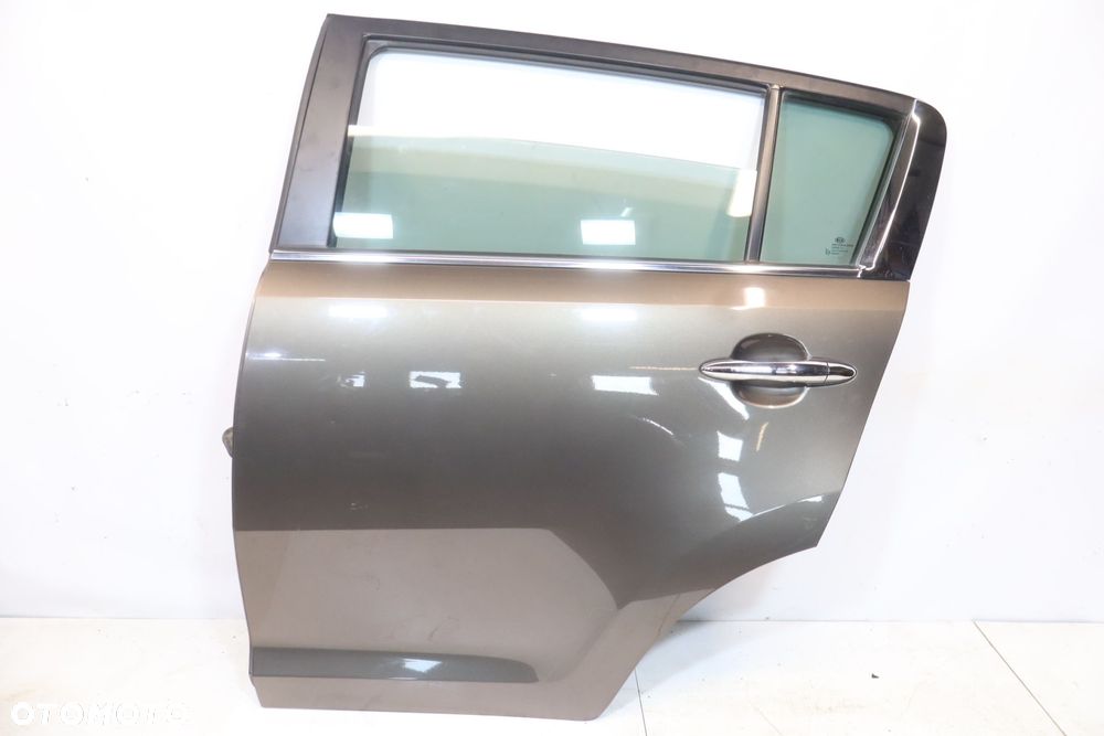 DRZWI LEWY TYŁ KIA SPORTAGE III LIFT D5 SUV - 1