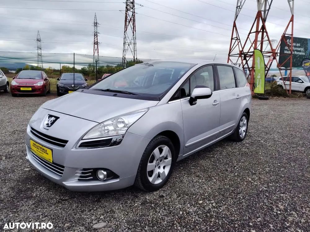 Peugeot 5008 HDI FAP 110 Active - 1