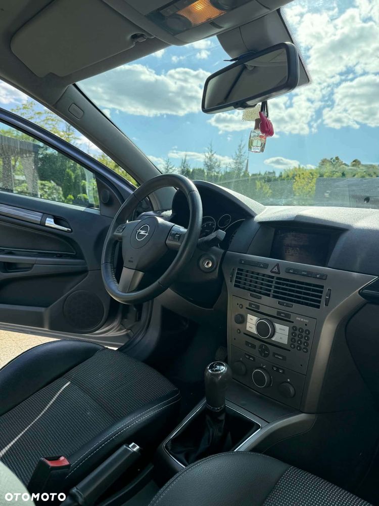 Opel Astra 1.8 Cosmo - 3
