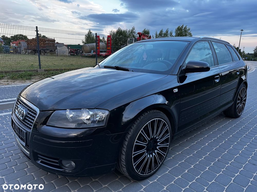 Audi A3 Sportback 2.0 TDI DPF Attraction - 1