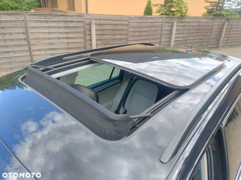Volkswagen Tiguan 2.0 TDI SCR Trendline - 32