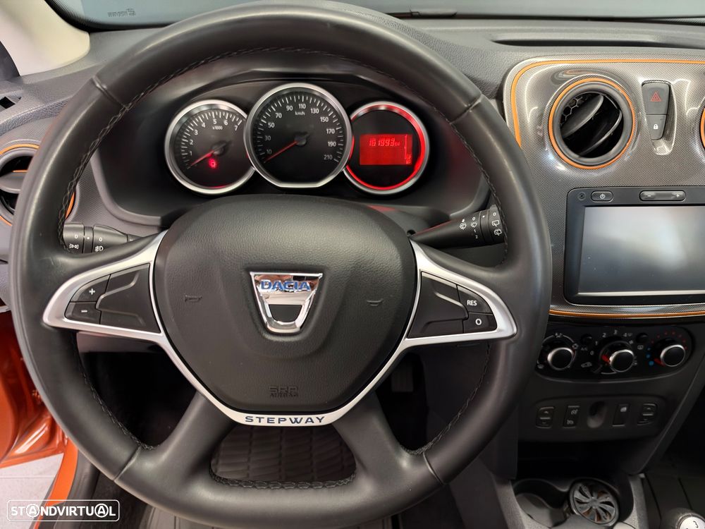 Dacia Sandero Stepway TCe 90 Prestige - 13