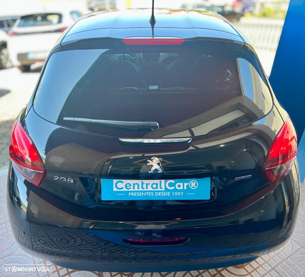 Peugeot 208 1.6 BlueHDi Style - 10