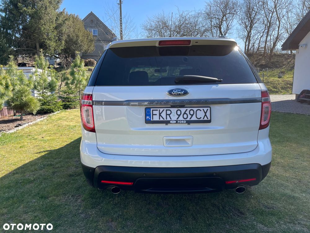 Ford Explorer - 6
