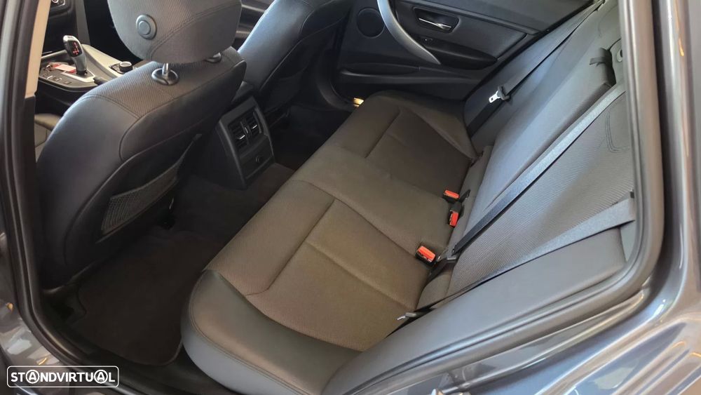 BMW 320 d EfficientDynamics Line Modern Auto - 46