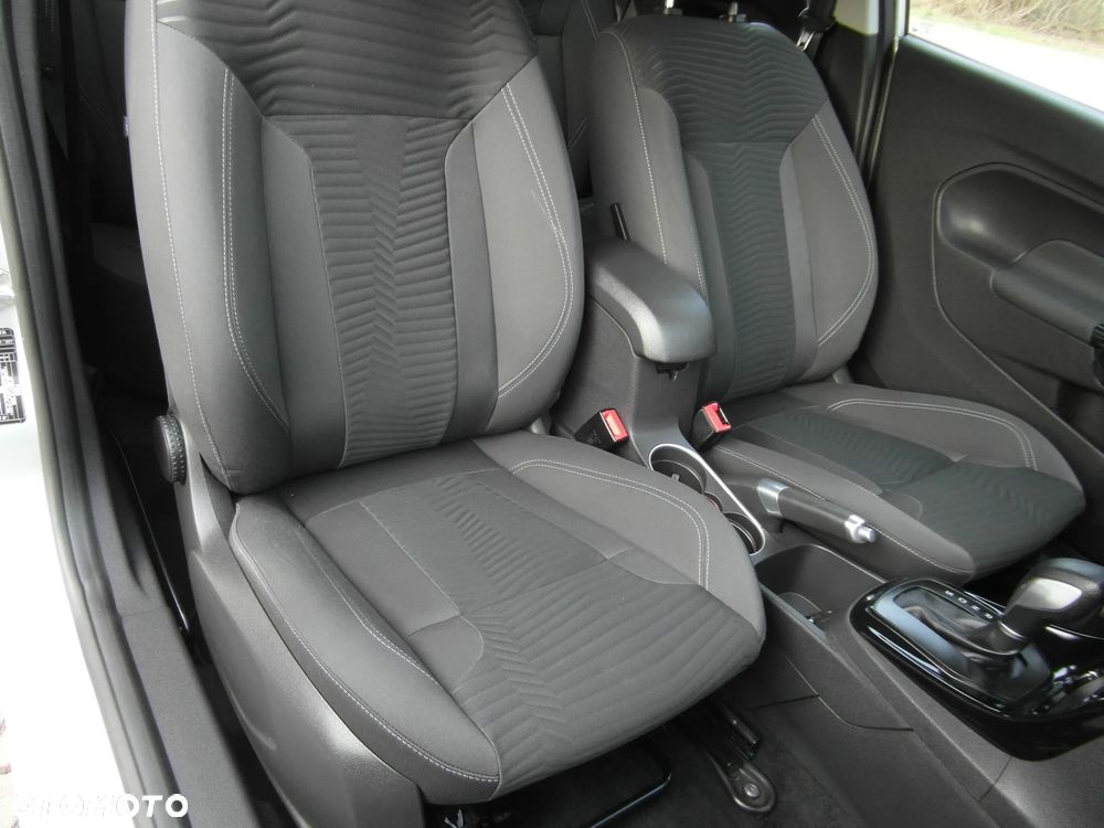 Ford Fiesta 1.6 Ti-VCT Titanium - 20