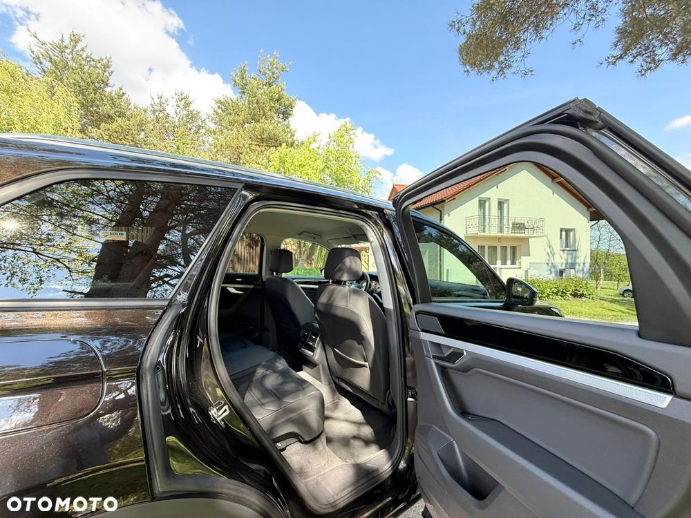 Volkswagen Touareg 3.0 V6 TDI SCR 4Mot Elegance - 30