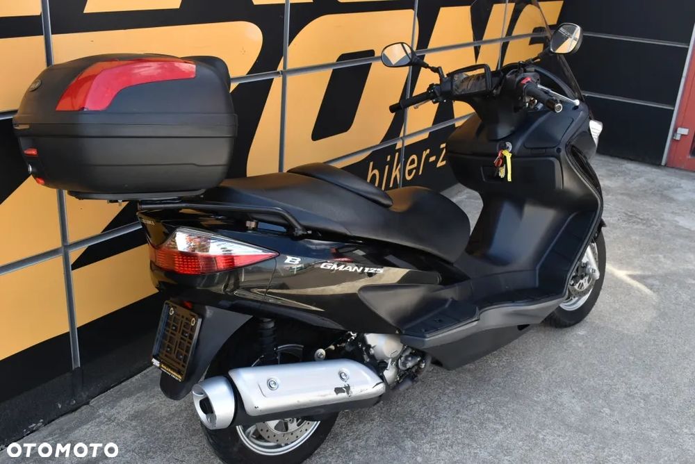 Suzuki Burgman - 4