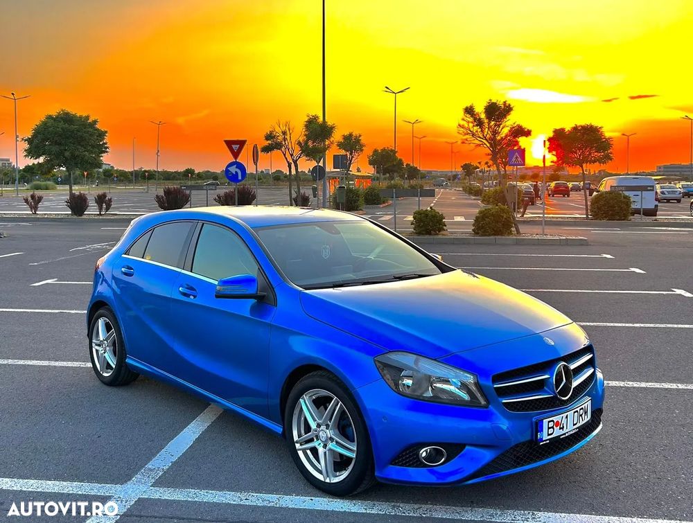 Mercedes-Benz A 180 BlueEfficiency Edition Style - 1