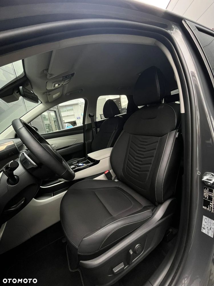 Hyundai Tucson - 12