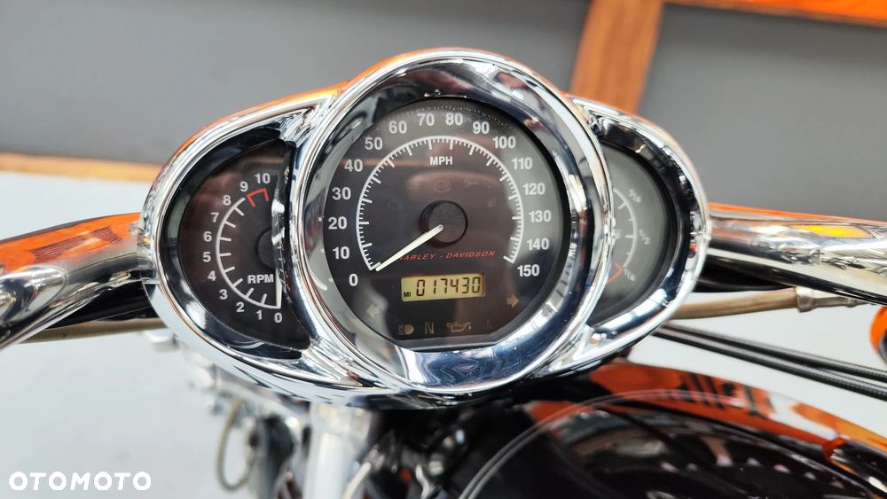Harley-Davidson Softail V-Rod - 9
