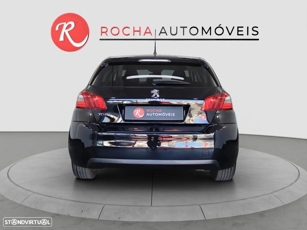Peugeot 308 1.2 PureTech Allure EAT8 - 8
