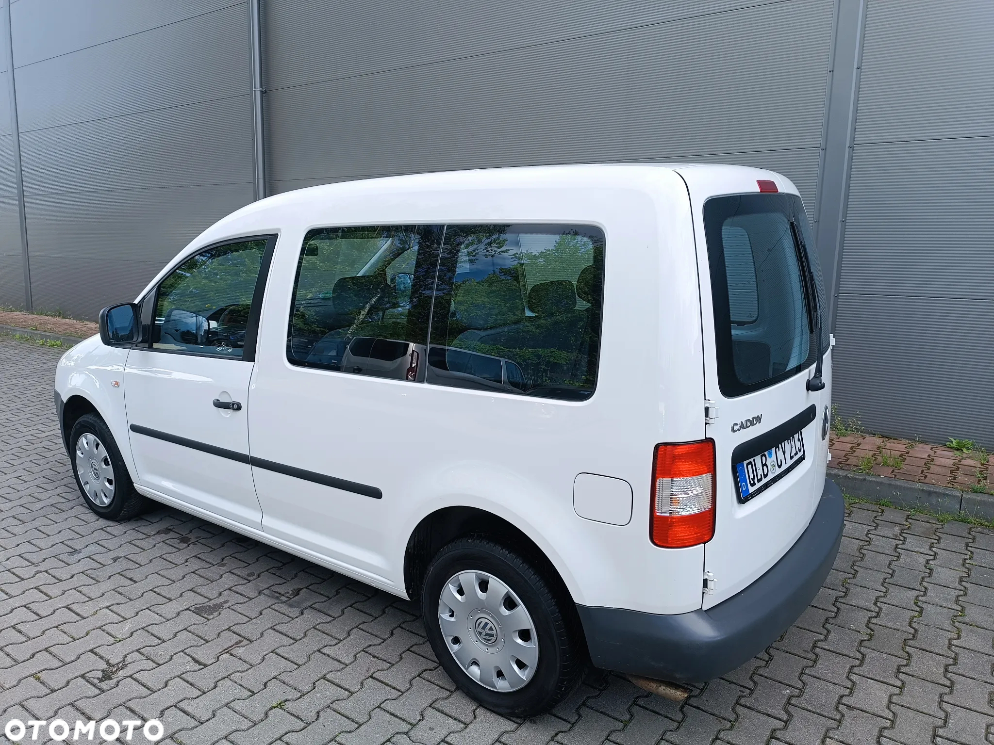 Volkswagen Caddy 1.6 Familie (5-Si.) - 22