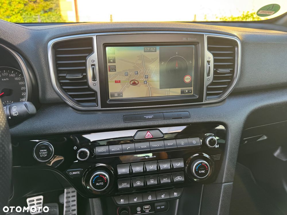 Kia Sportage 2.0 CRDI M AWD - 22