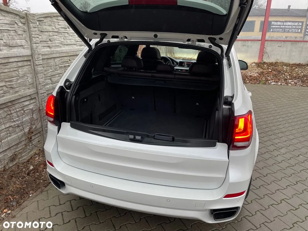 BMW X5 M M50d - 32