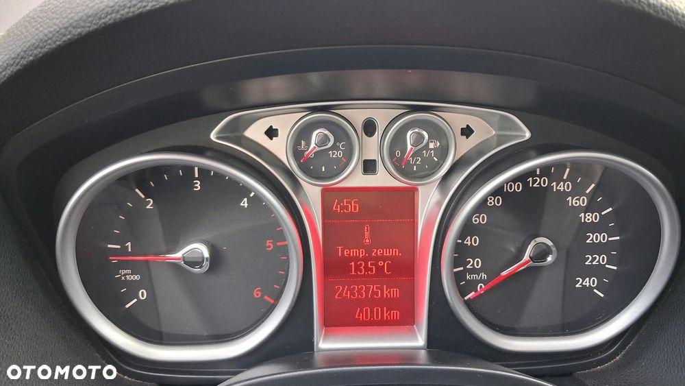Ford Kuga - 7