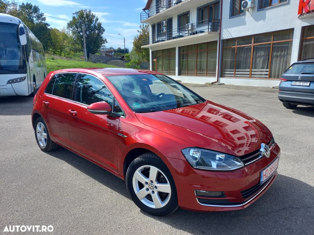Volkswagen Golf 2.0 TDI 4Motion BlueMotion Technology Lounge - 4