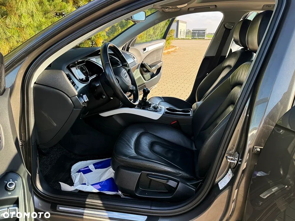 Audi A4 Avant 2.0 TDI - 26