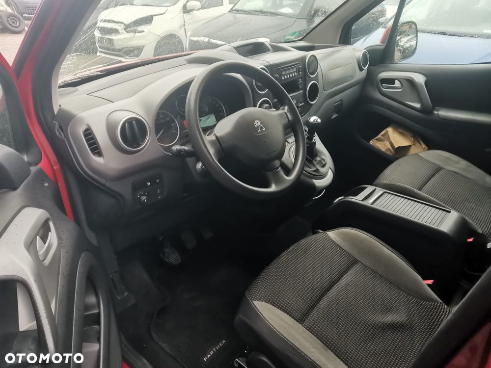 Peugeot Partner BlueHDi 120 Stop&Start Allure - 25