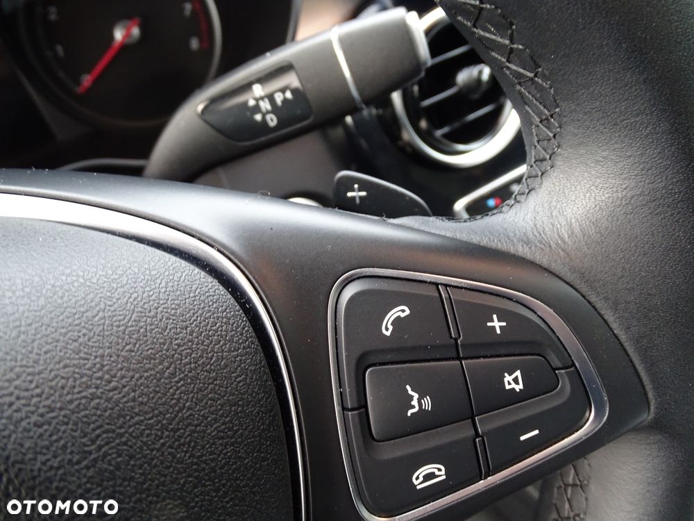 Mercedes-Benz GLC 250 4Matic 9G-TRONIC - 26