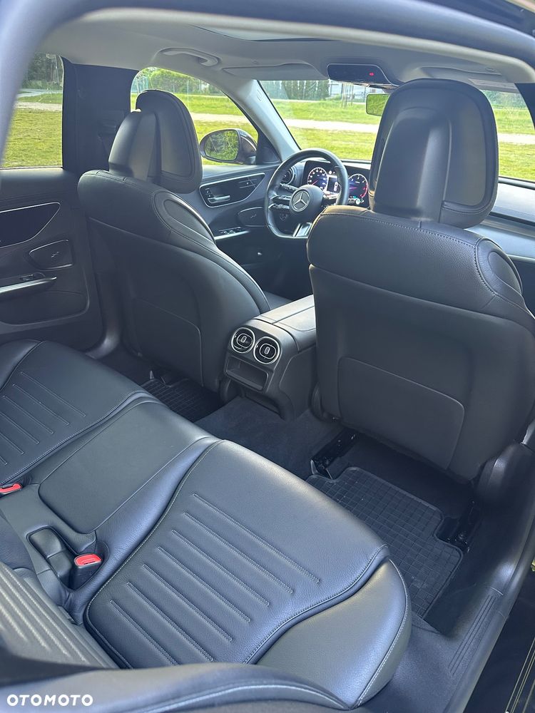 Mercedes-Benz Klasa C 220 d 4Matic 9G-TRONIC AMG Line - 20
