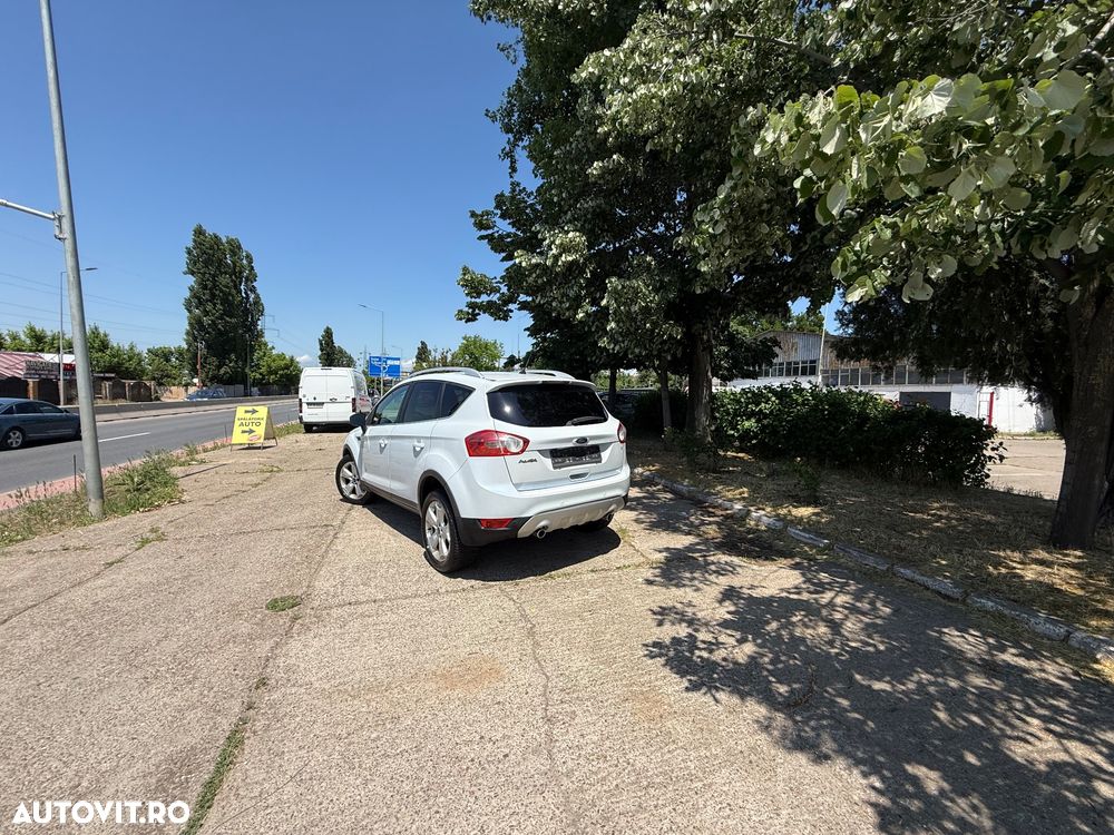 Ford Kuga 2.0 TDCi 4WD Powershift Titanium - 6