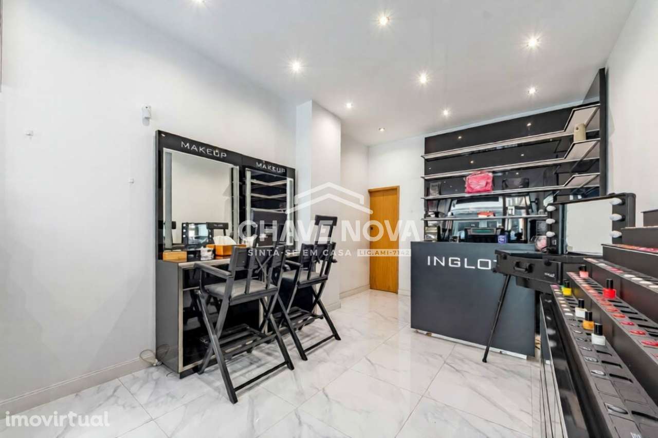 Loja c/ Montra em Matosinhos - Grande imagem: 3/16