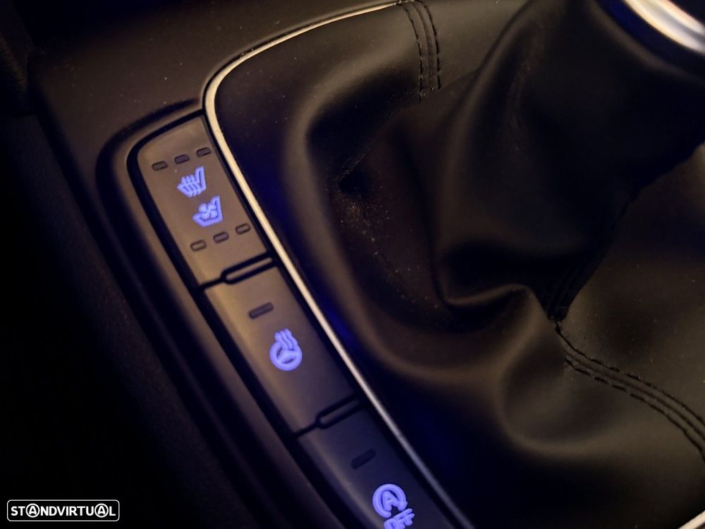 Hyundai Kauai 1.0 T-GDi Premium Pele/Tec Lima+Nav+Vision - 18