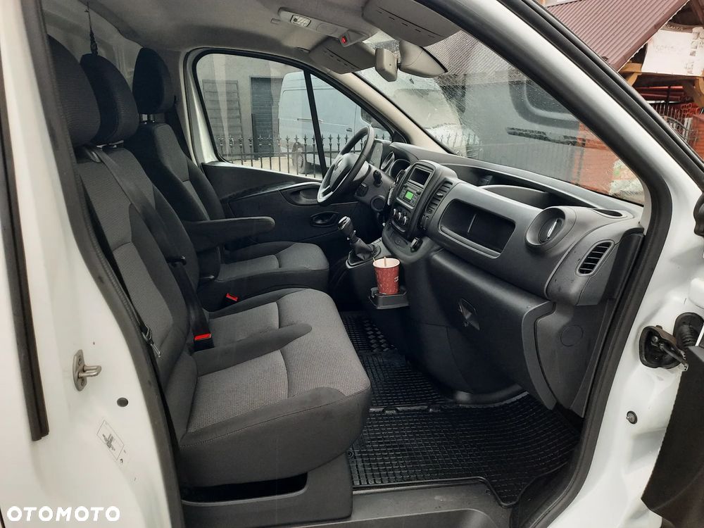 Renault Trafic - 11