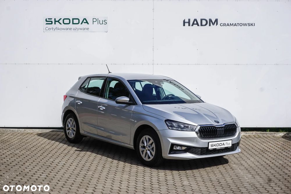 Skoda Fabia 1.0 Essence - 10