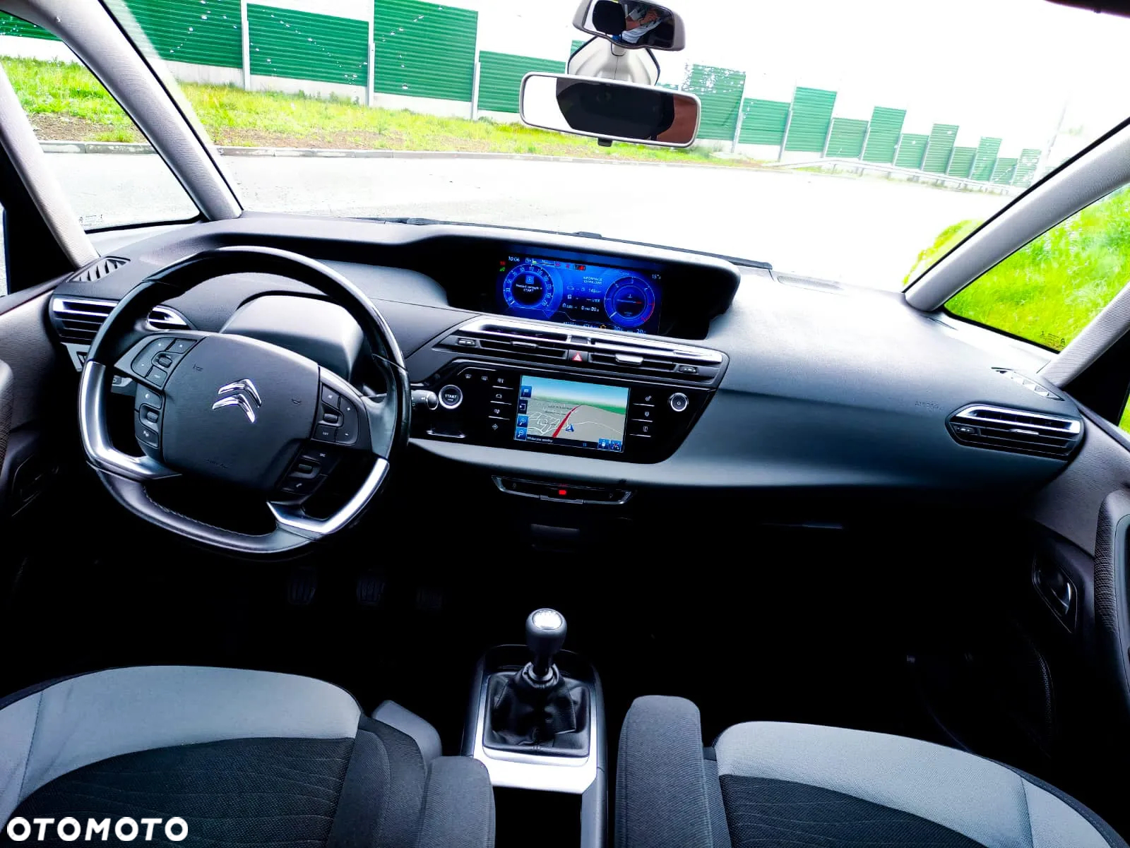 Citroën C4 Picasso BlueHDi 120 Business Class - 17