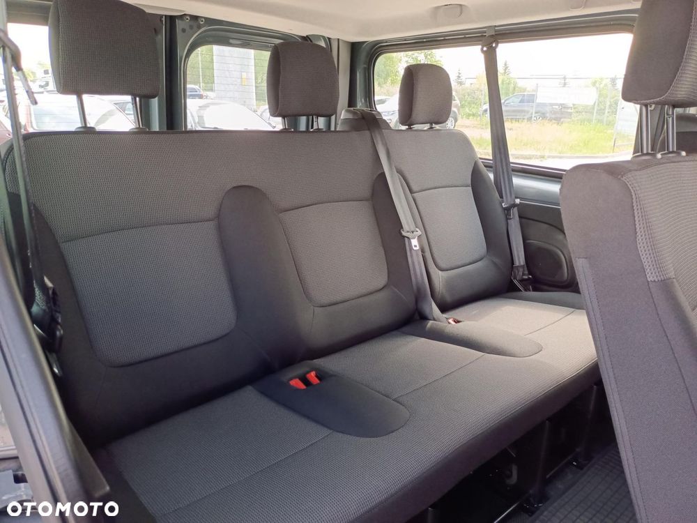 Renault trafic - 18