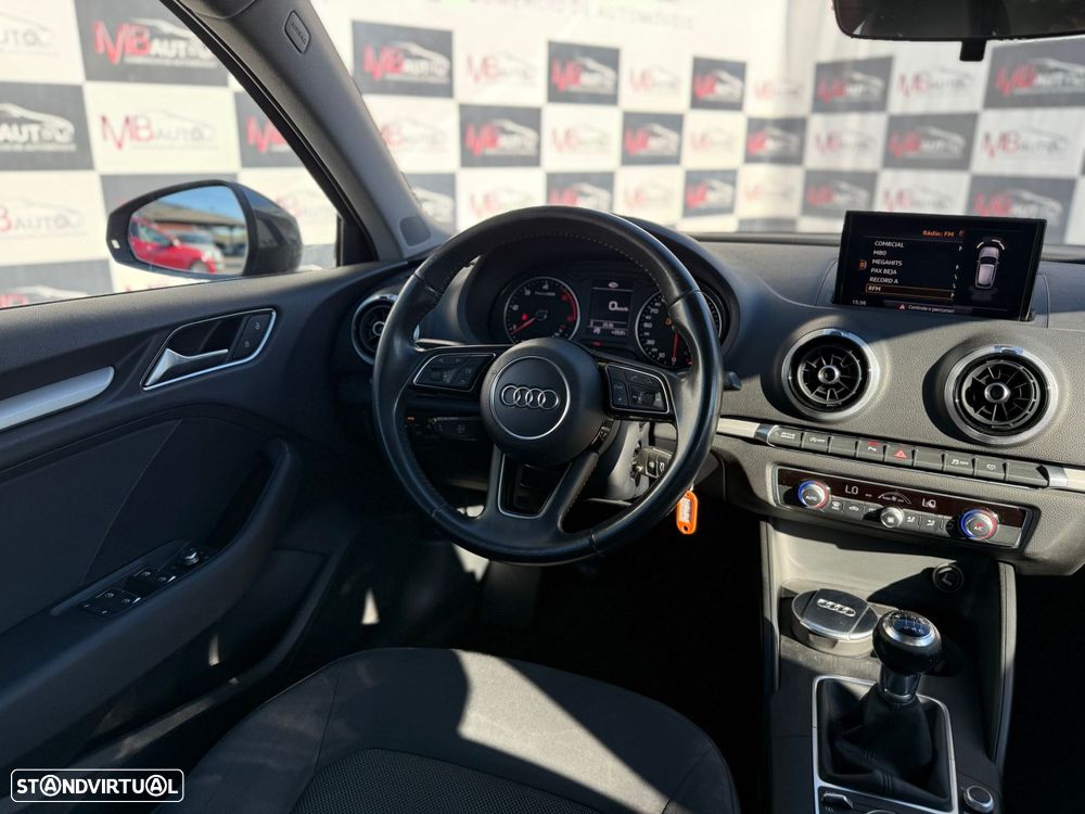Audi A3 Sportback 2.0 TDI Sport - 24