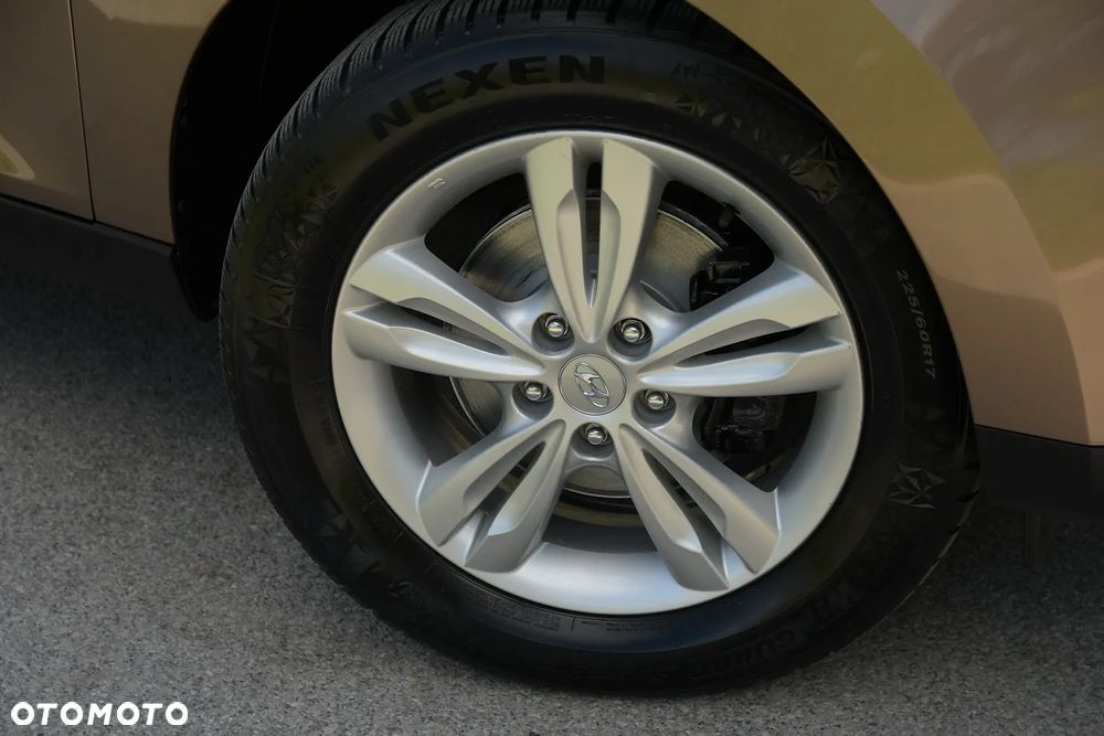 Hyundai ix35 2.0 CRDi Premium 4WD - 14
