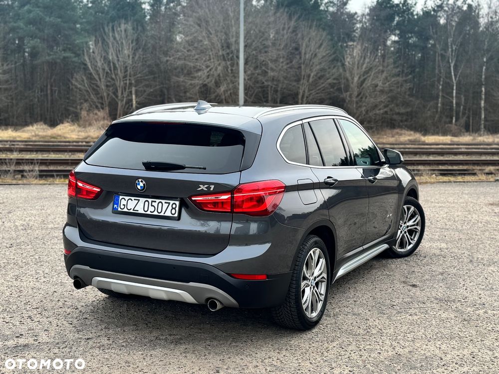 BMW X1 xDrive25i xLine - 9
