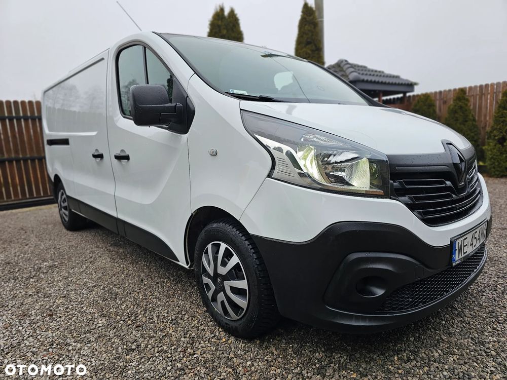 Renault Trafic - 1