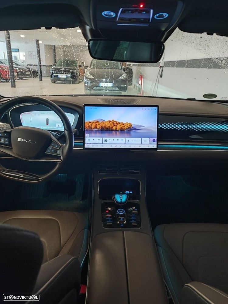 BYD Han 85.4 kWh AWD Executive - 10