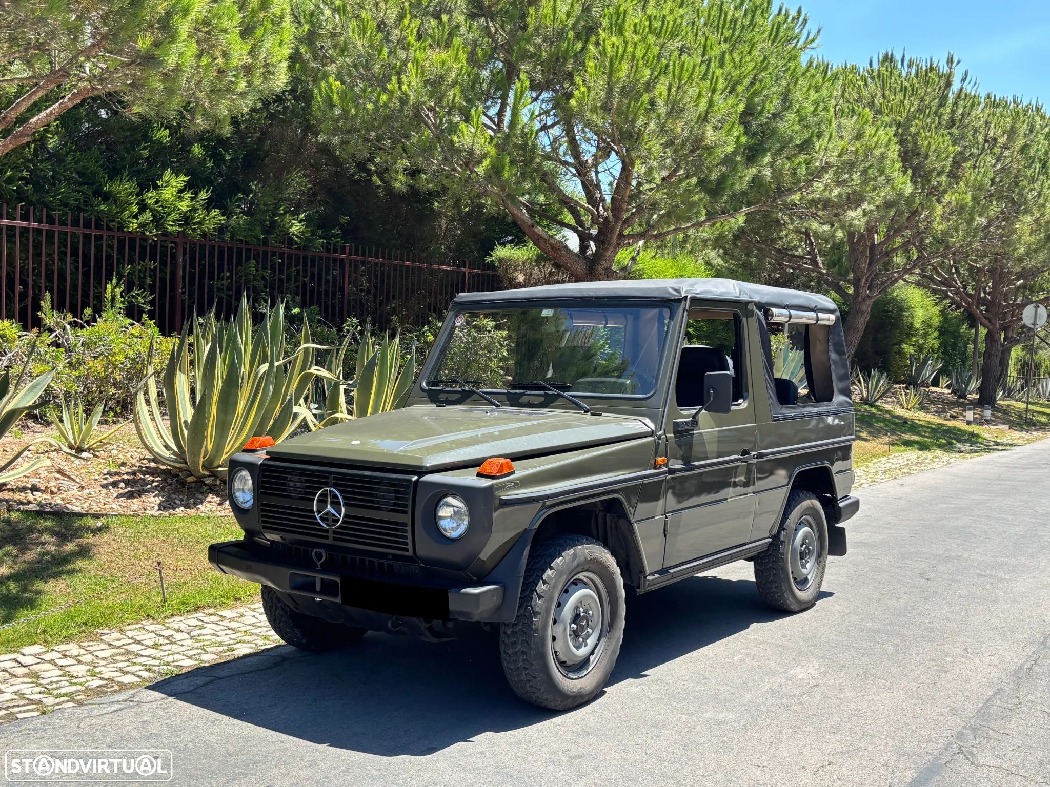 Mercedes-Benz G 240 - 1