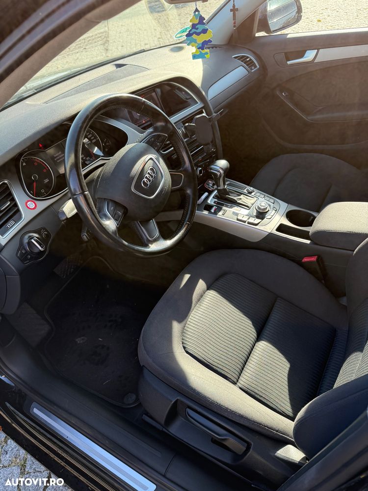 Audi A4 Avant - 8