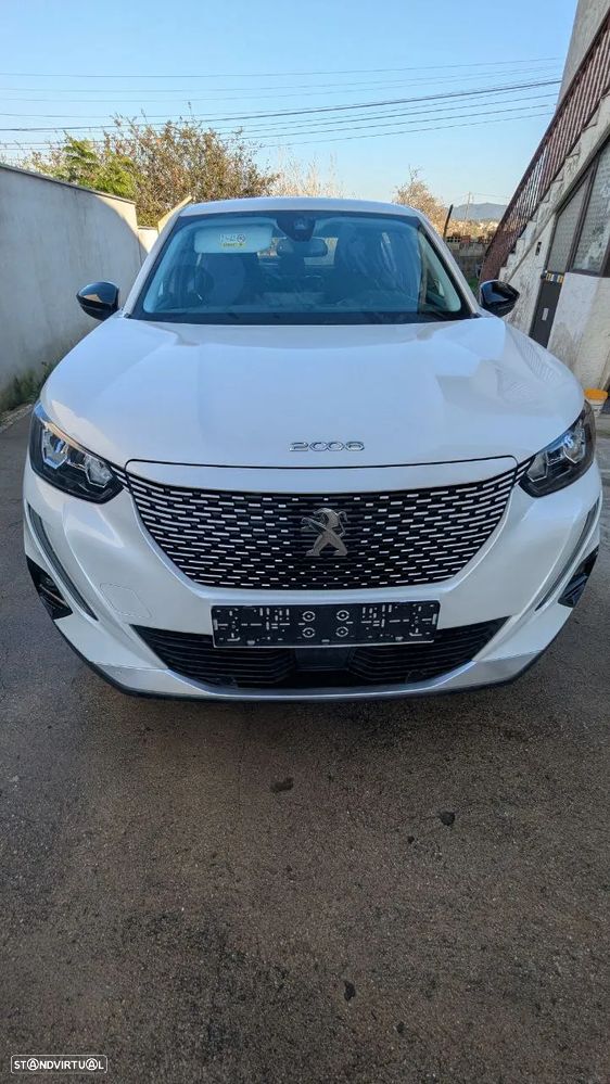 Peugeot e-2008 Active Pack - 5