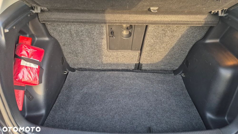 Volkswagen Golf Plus 2.0 TDI DPF Style - 13